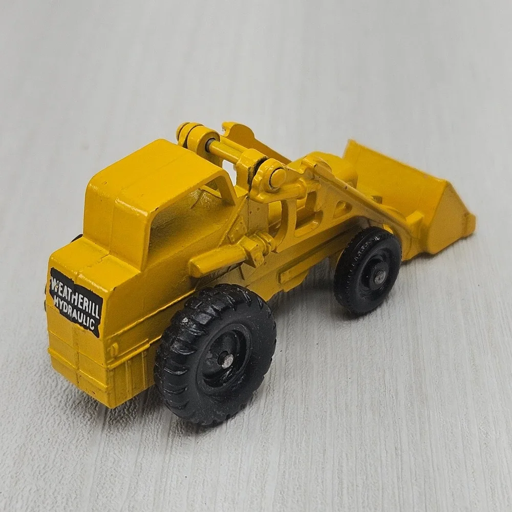 Vintage Lesney Matchbox No 24 Weatherill Hydraulic Excavator Front Loader Yellow